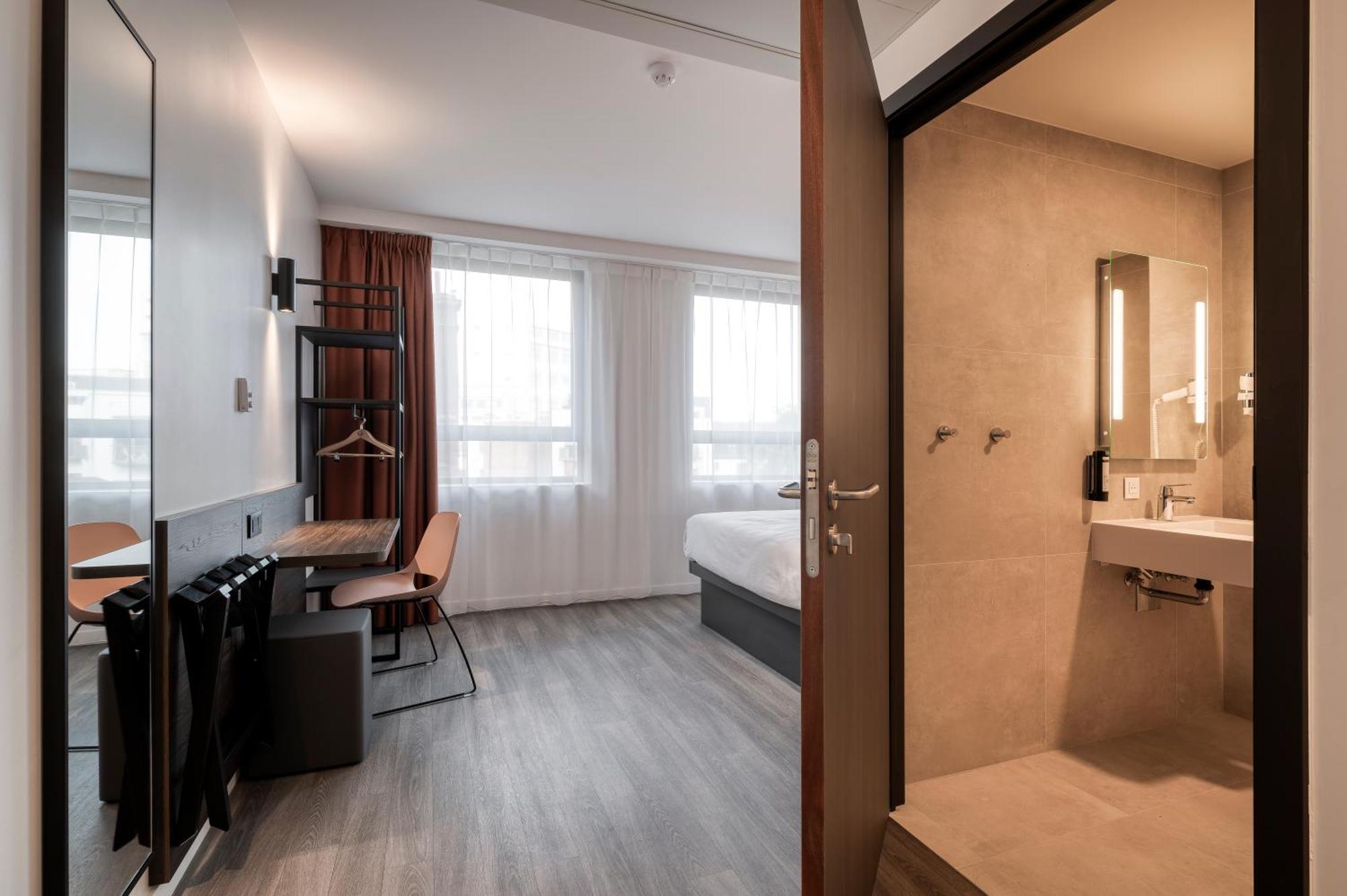 B&B Hotel Antwerpen Centrum Ruang foto